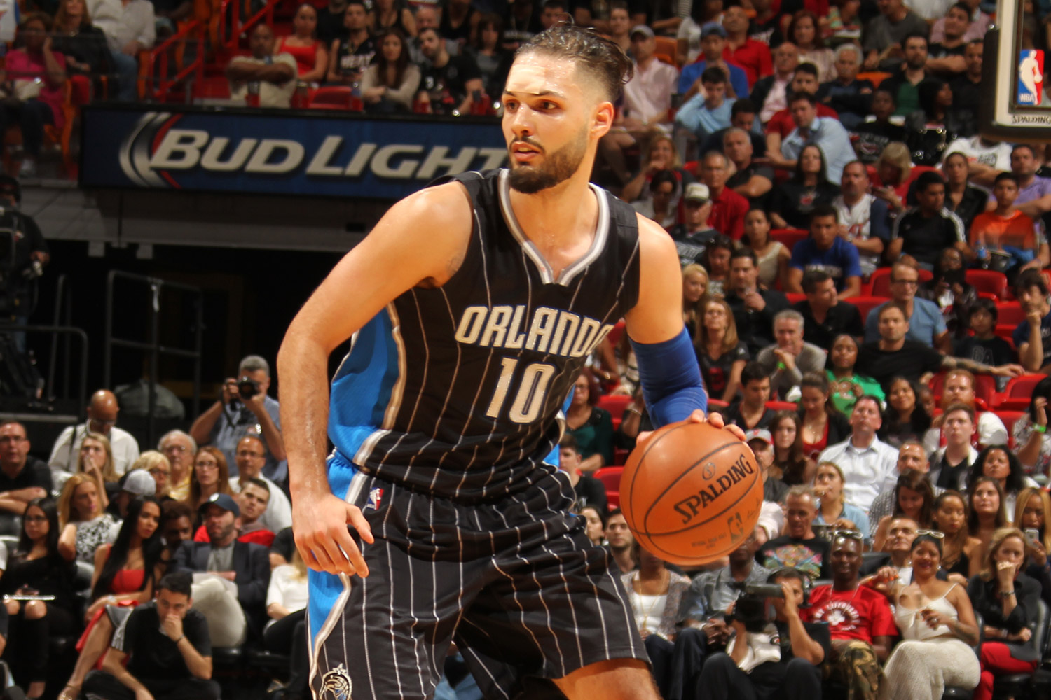 LOOK Orlando Magic guard Evan Fournier vacations in Coron and Palawan